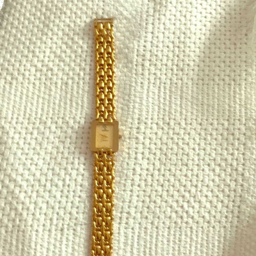 Romanson Quartz Watch